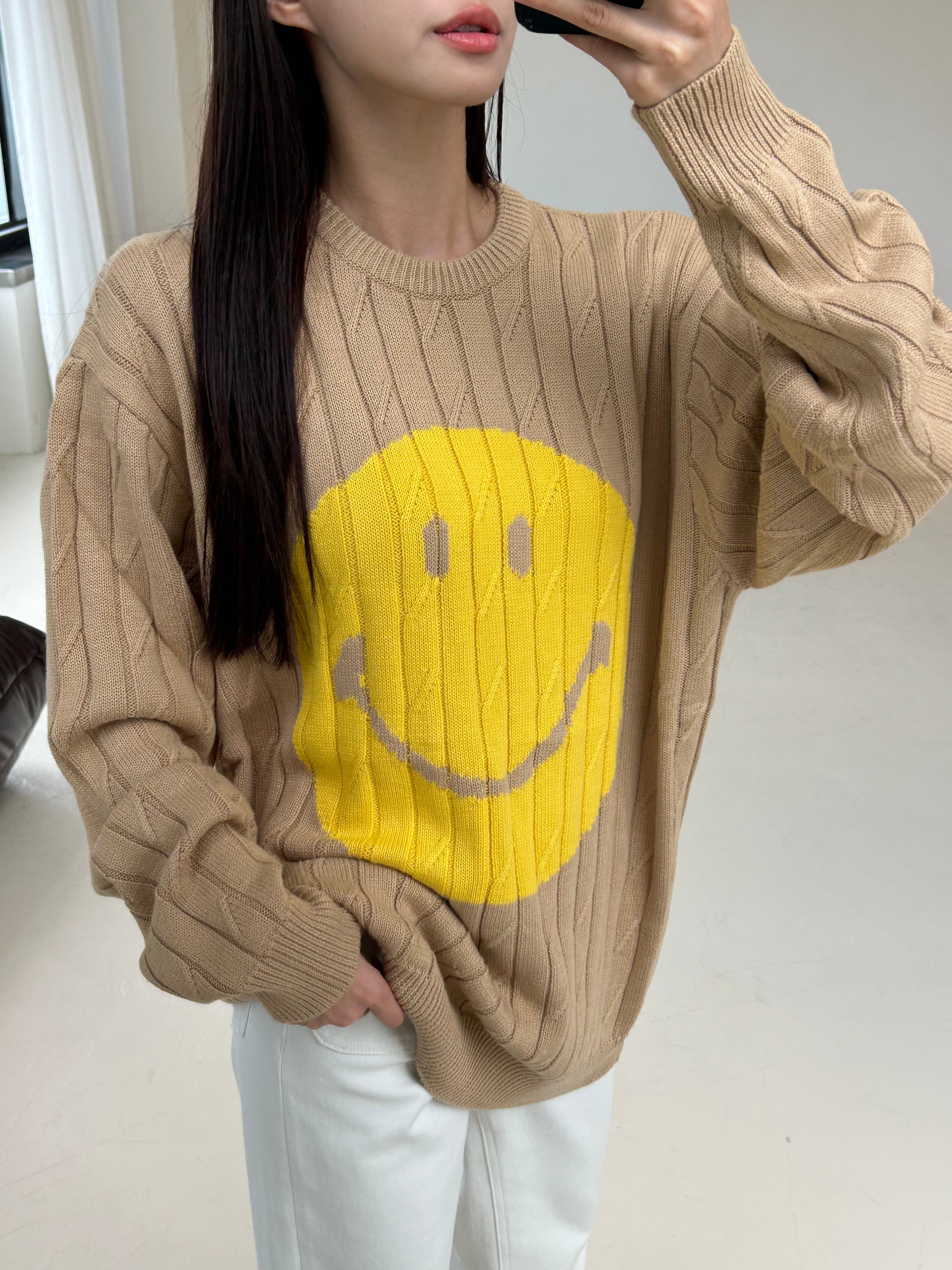 笑臉針織上衣<br>Smiley Knit Top