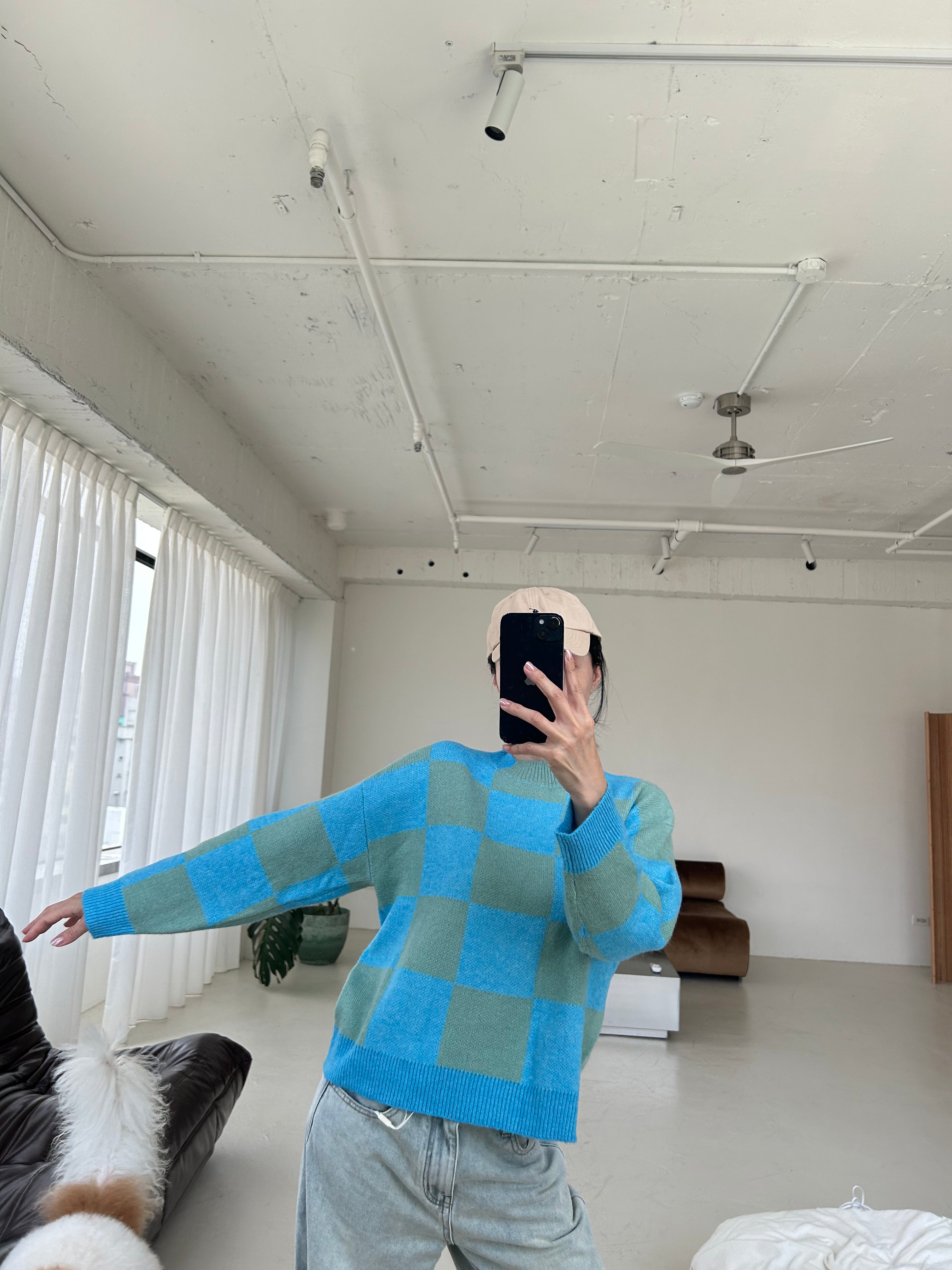 格紋針織長袖上衣<br>Chess Knit Top