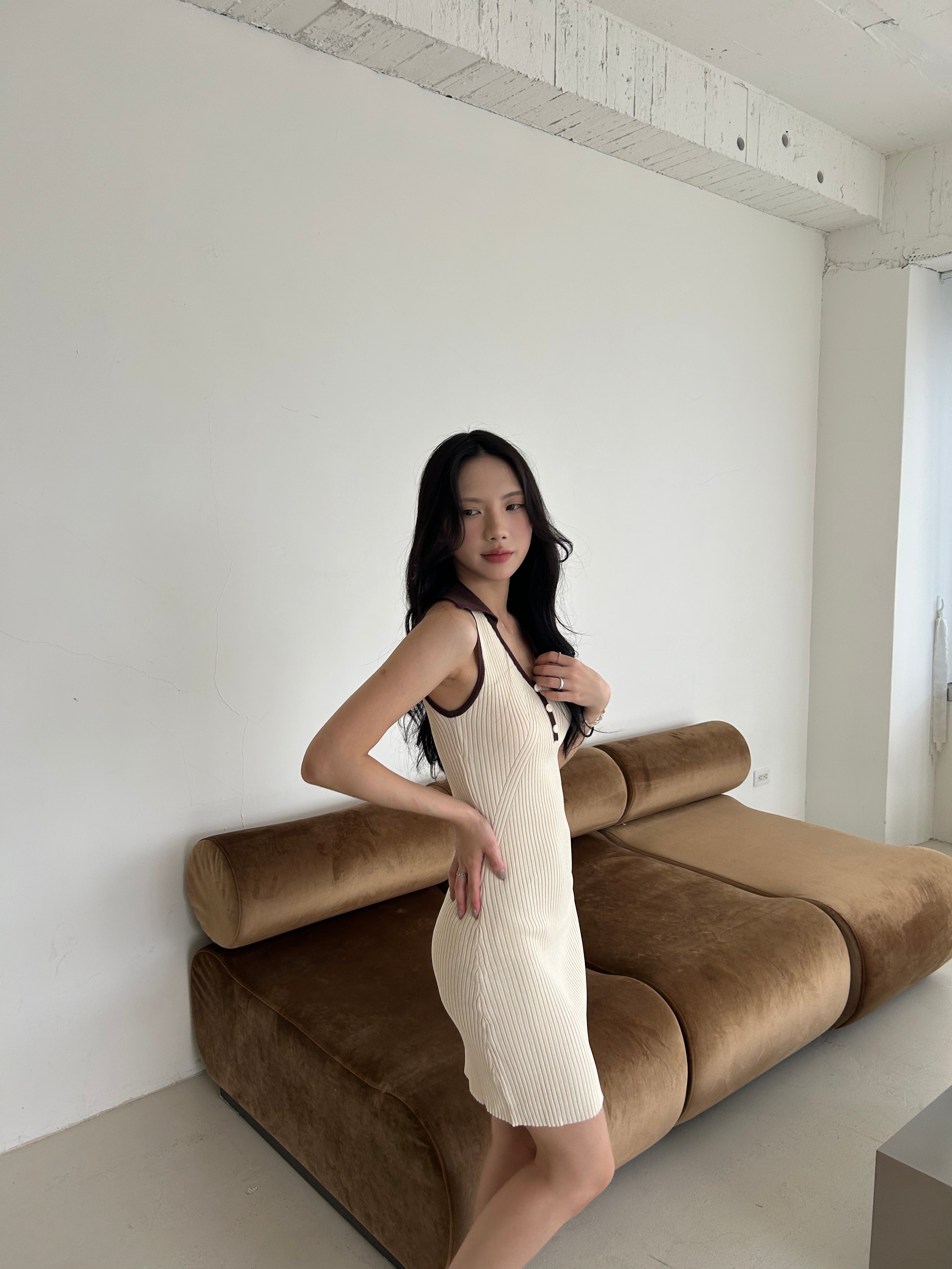 MULTI-COLOR KNITTED DRESS