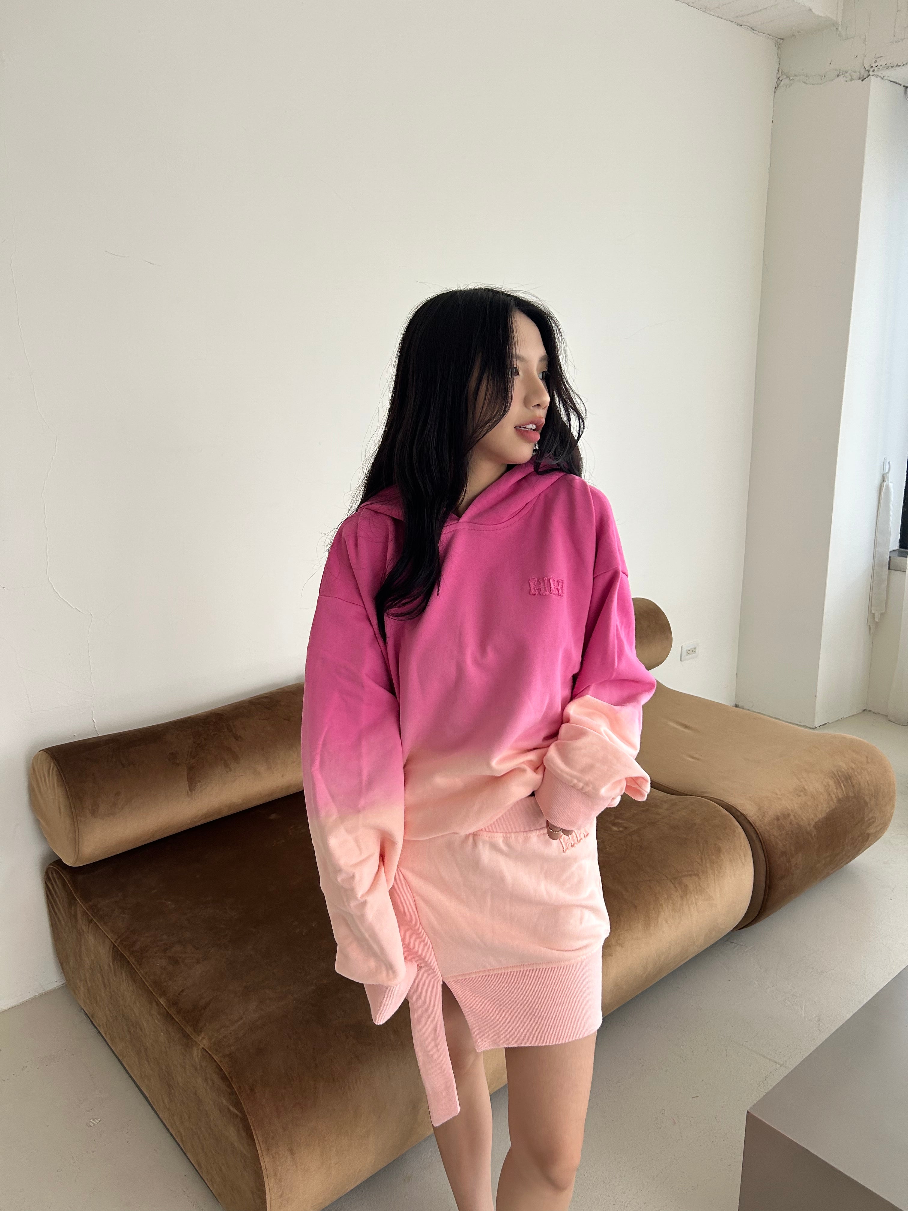 GRADIENT HOODIES