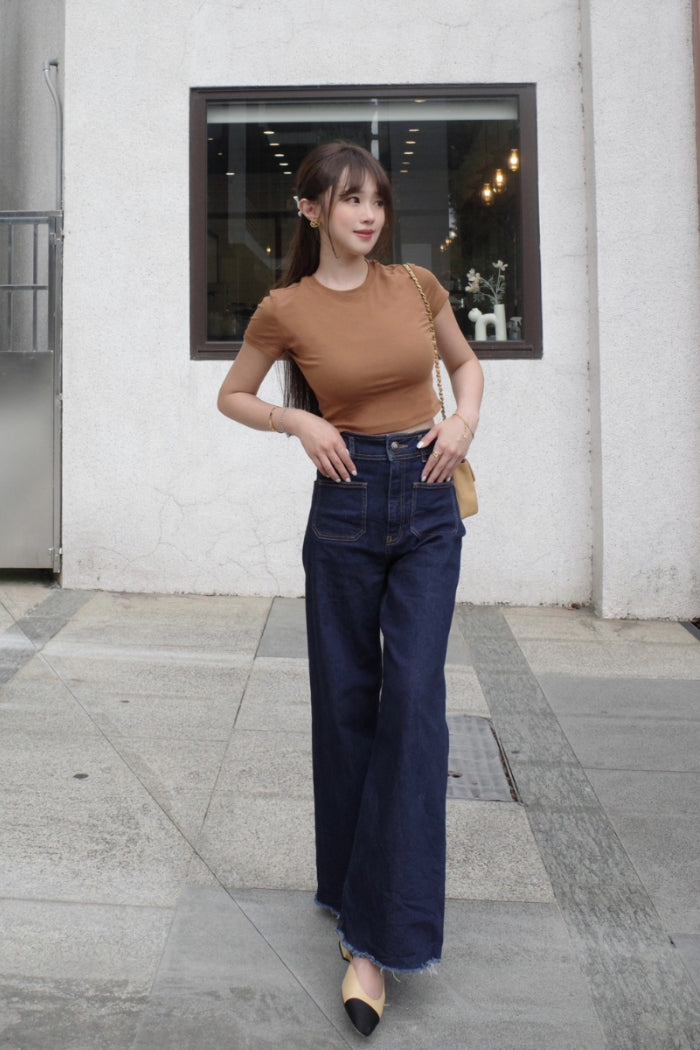 FITTED CROPPED TEE