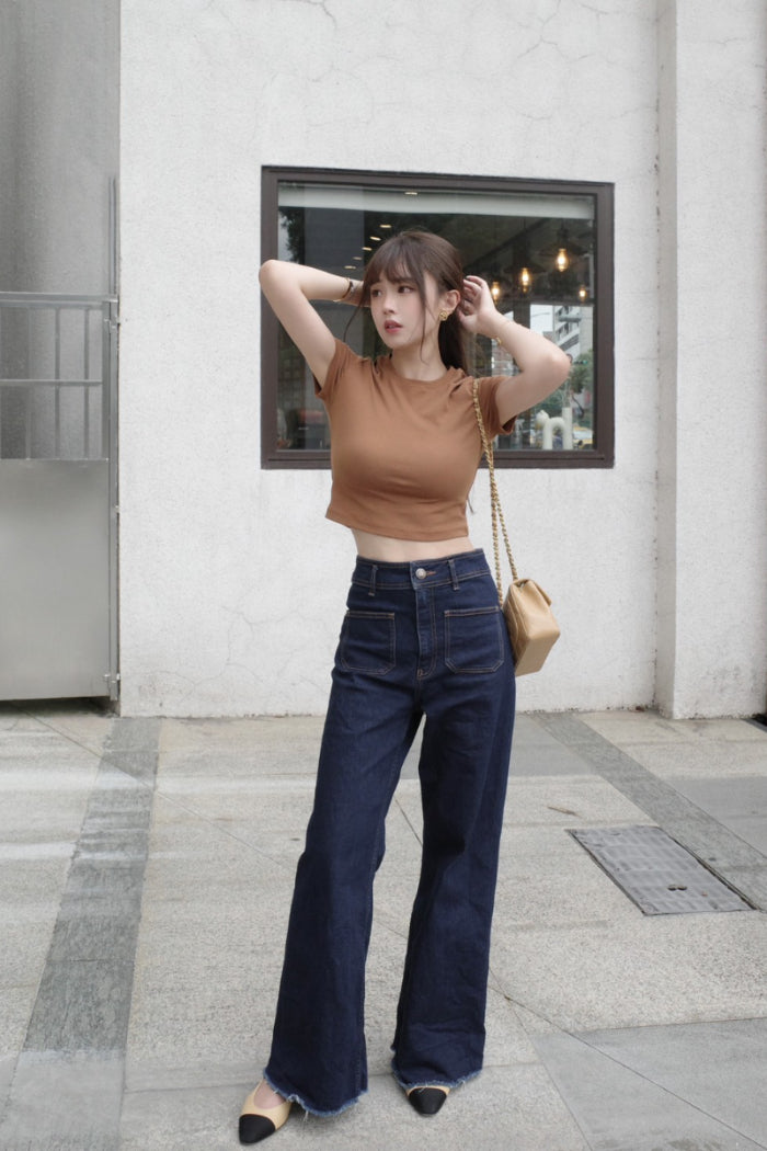 FITTED CROPPED TEE