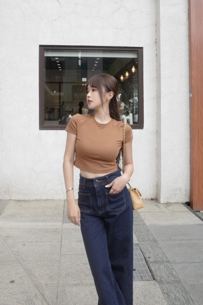 FITTED CROPPED TEE