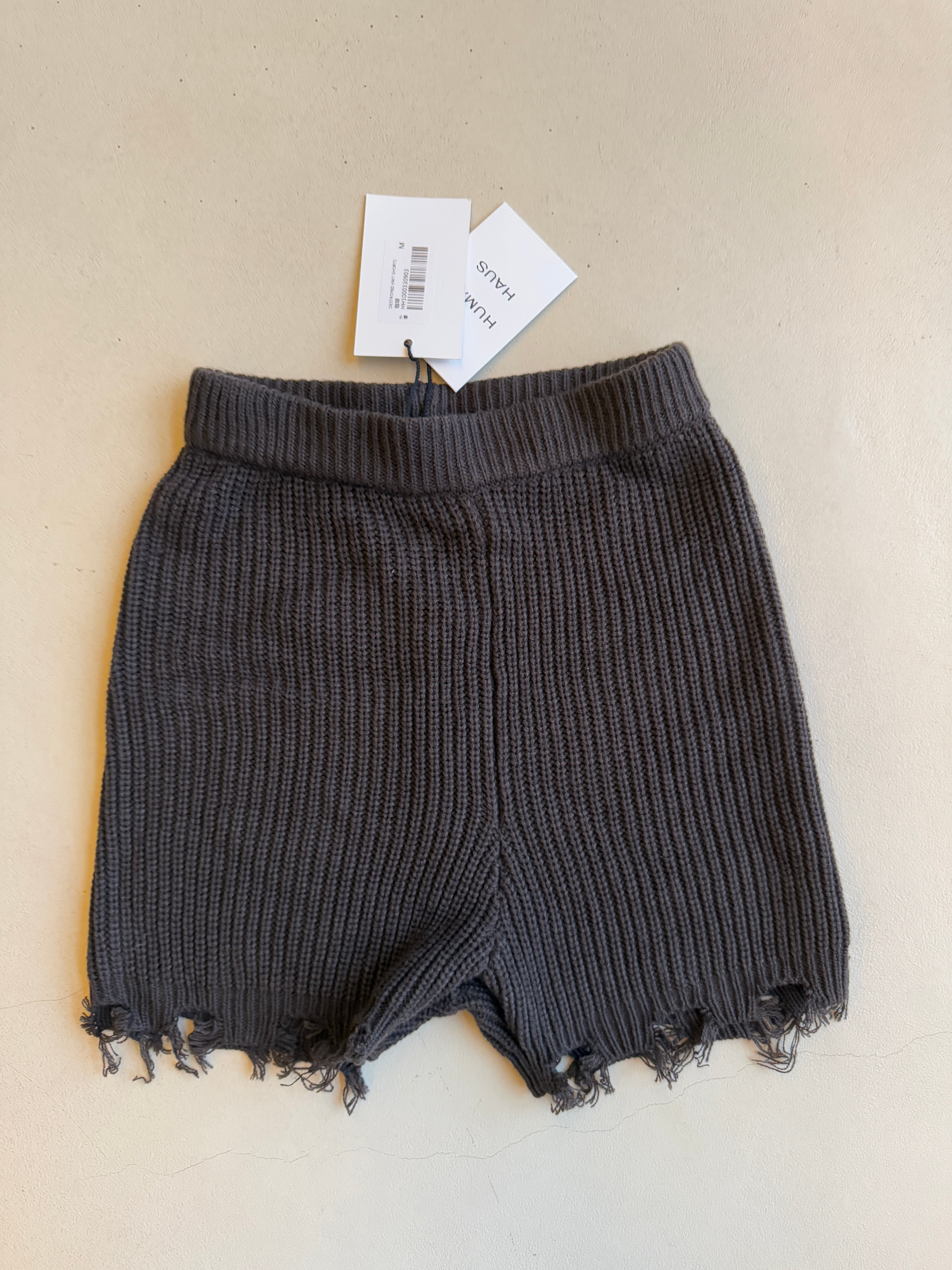 【拍照樣品】Destroyed Knit Shorts