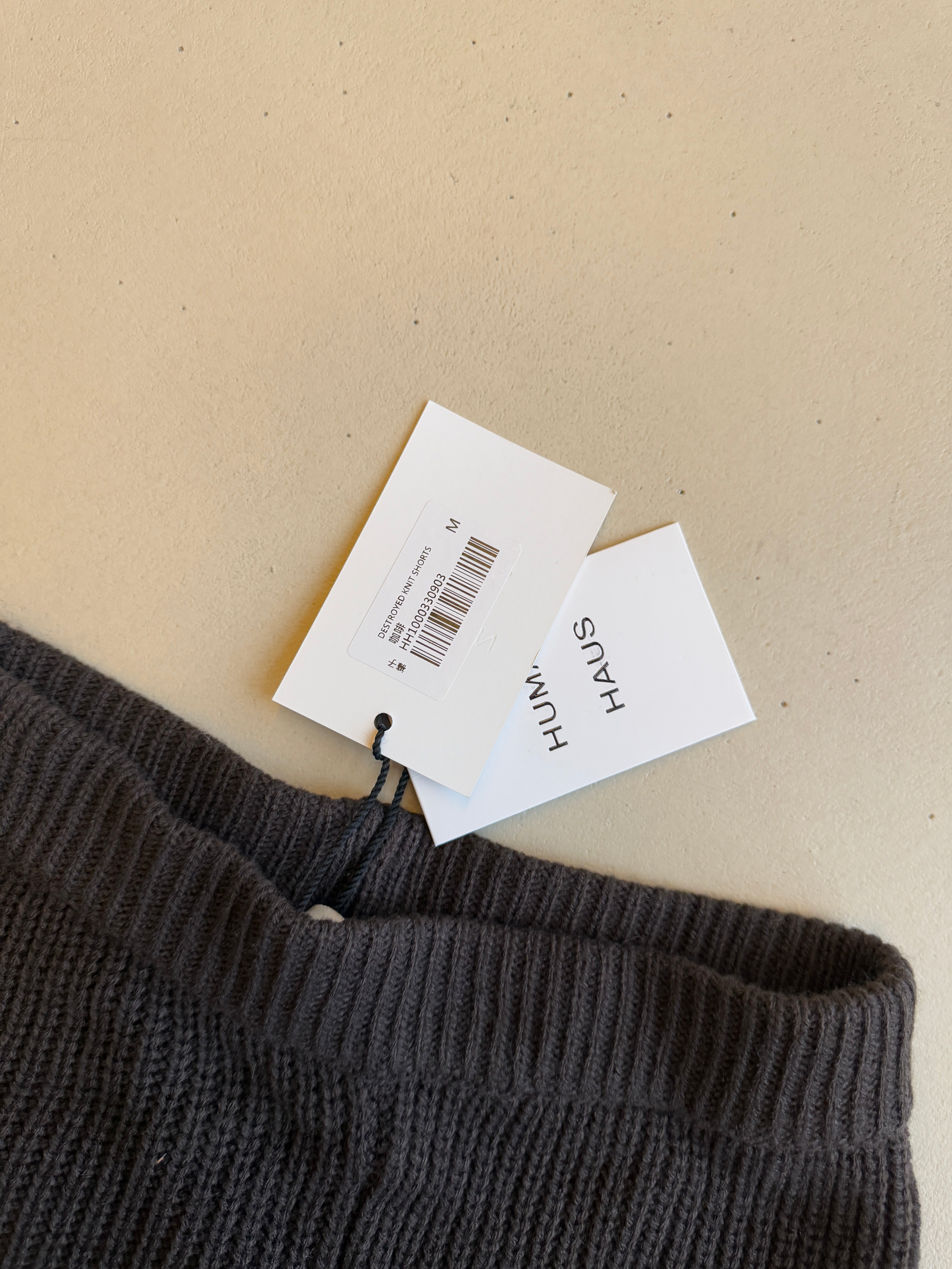 【拍照樣品】Destroyed Knit Shorts