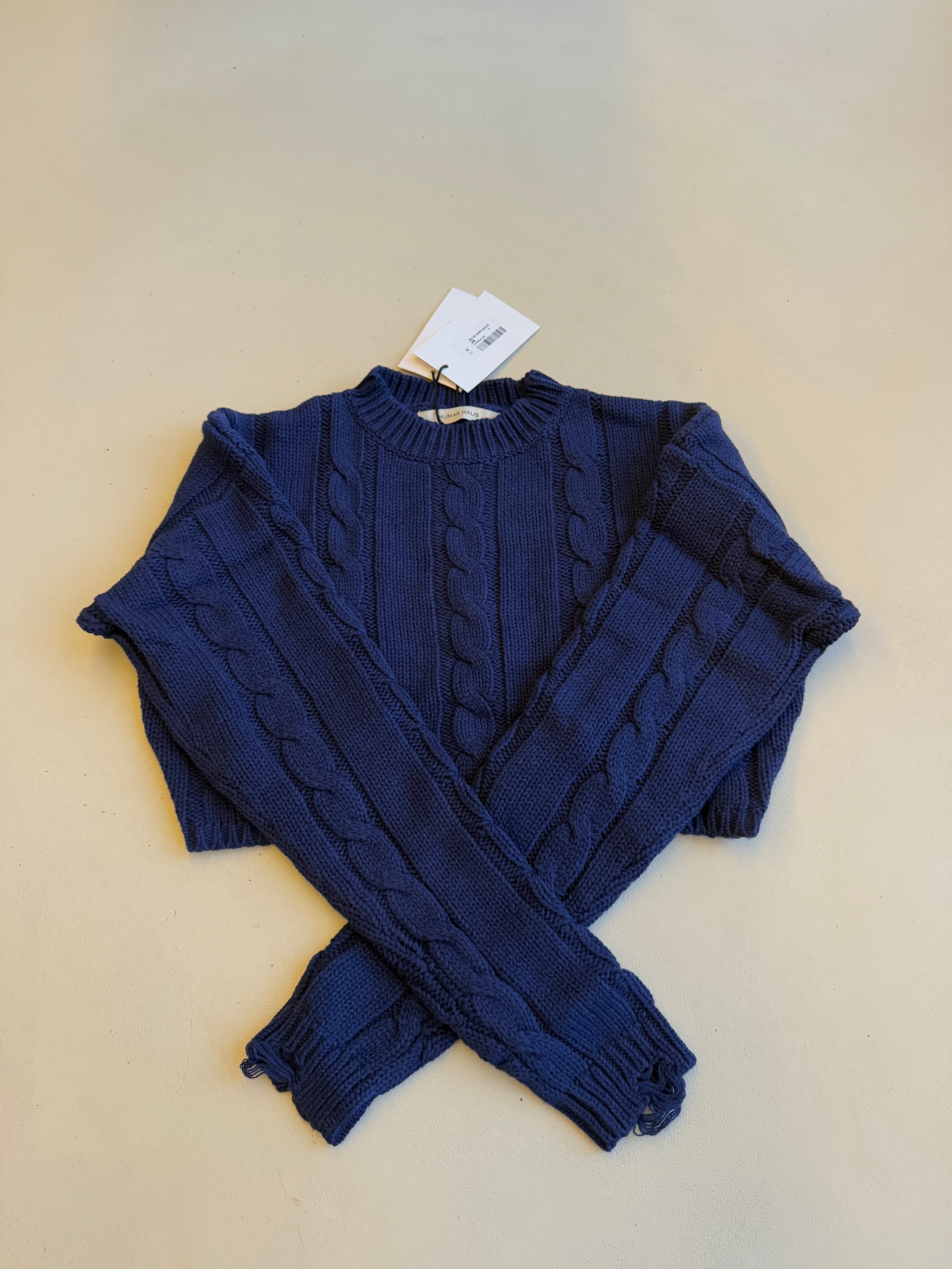 【拍照樣品】Cable Knit Cropped Sweater