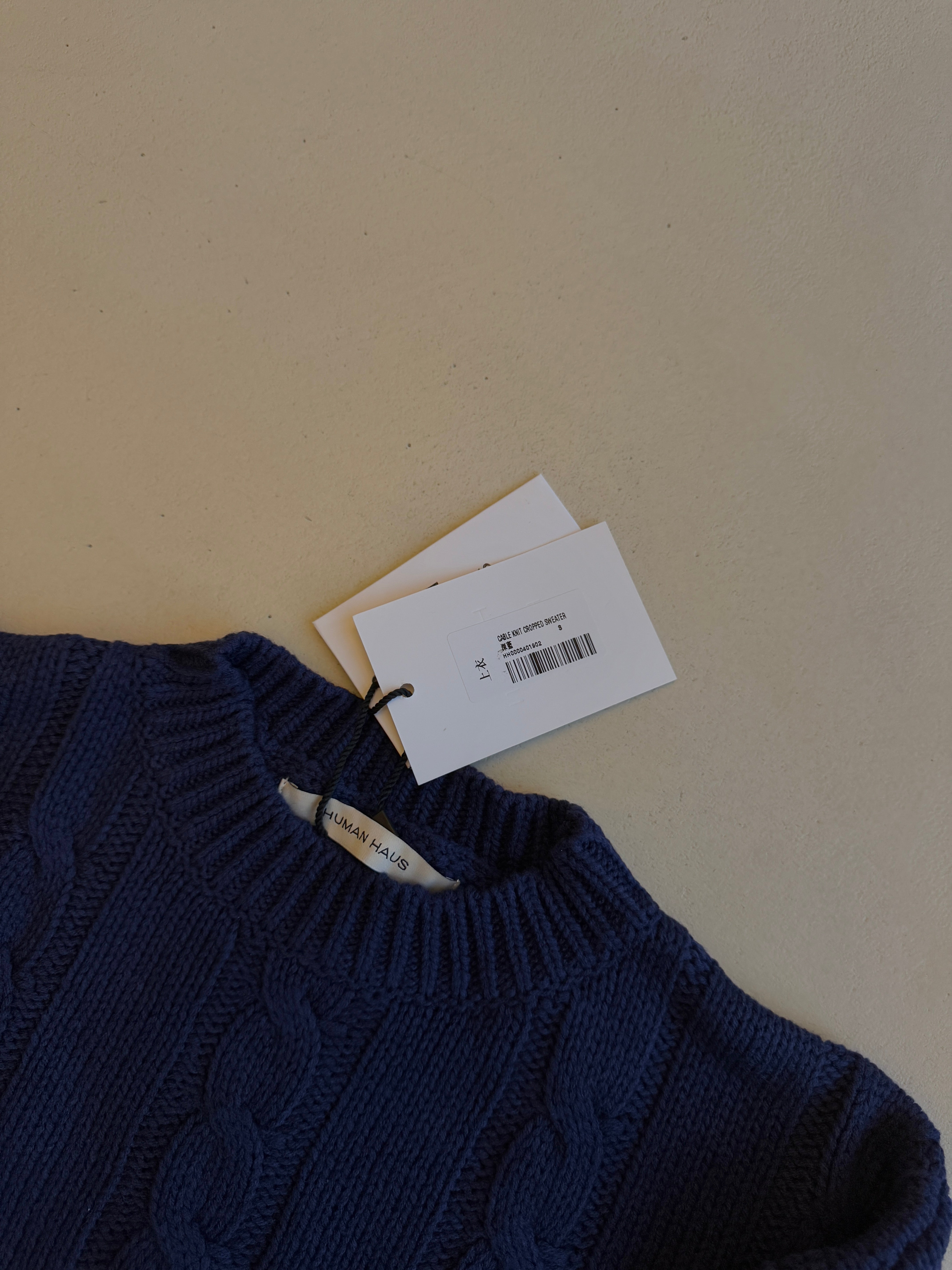 【拍照樣品】Cable Knit Cropped Sweater