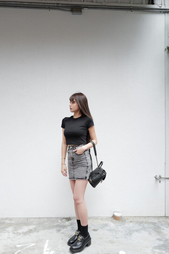 FITTED CROPPED TEE