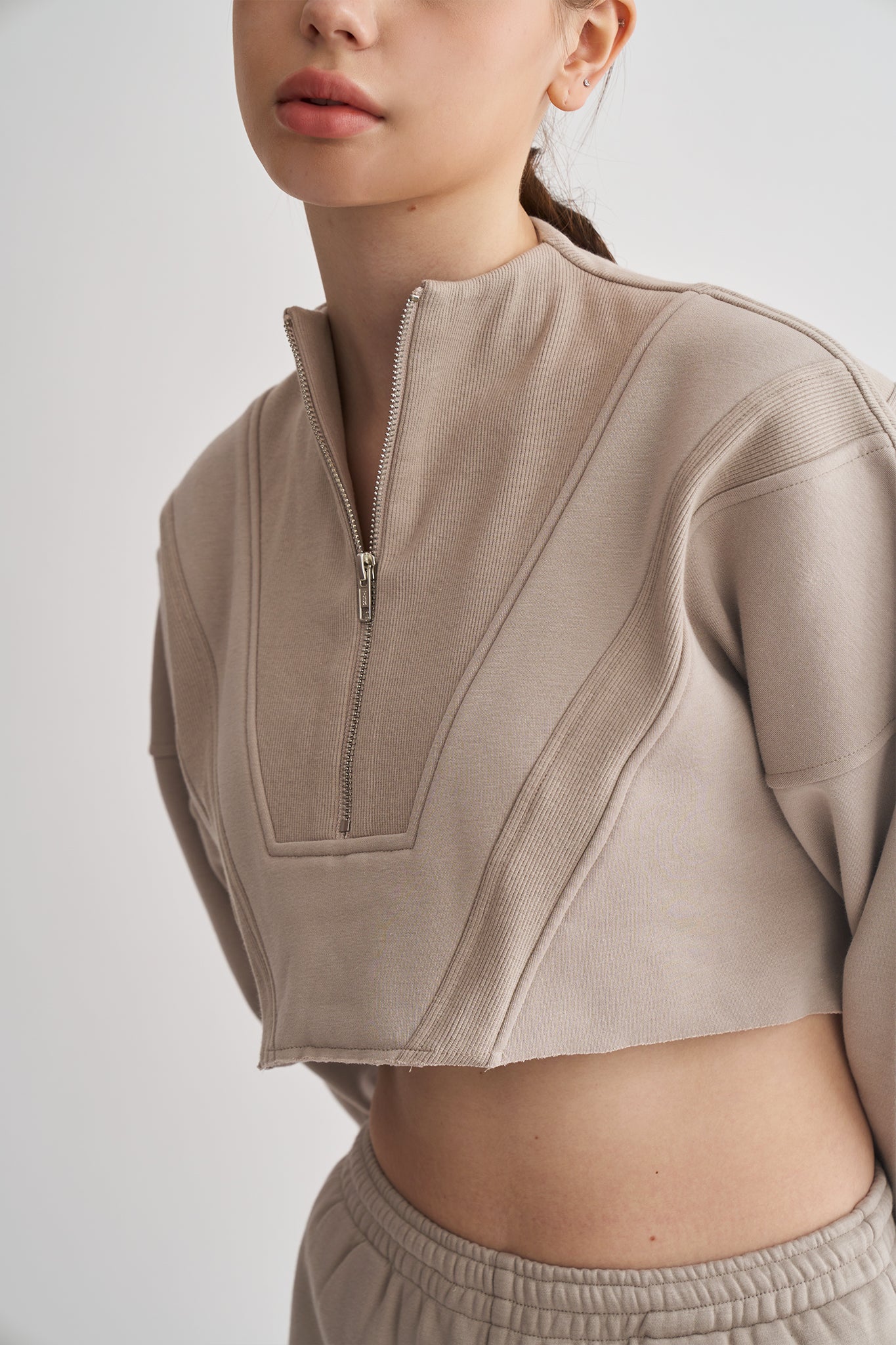 【拍照樣品】HH Sport Cropped Sweatshirt