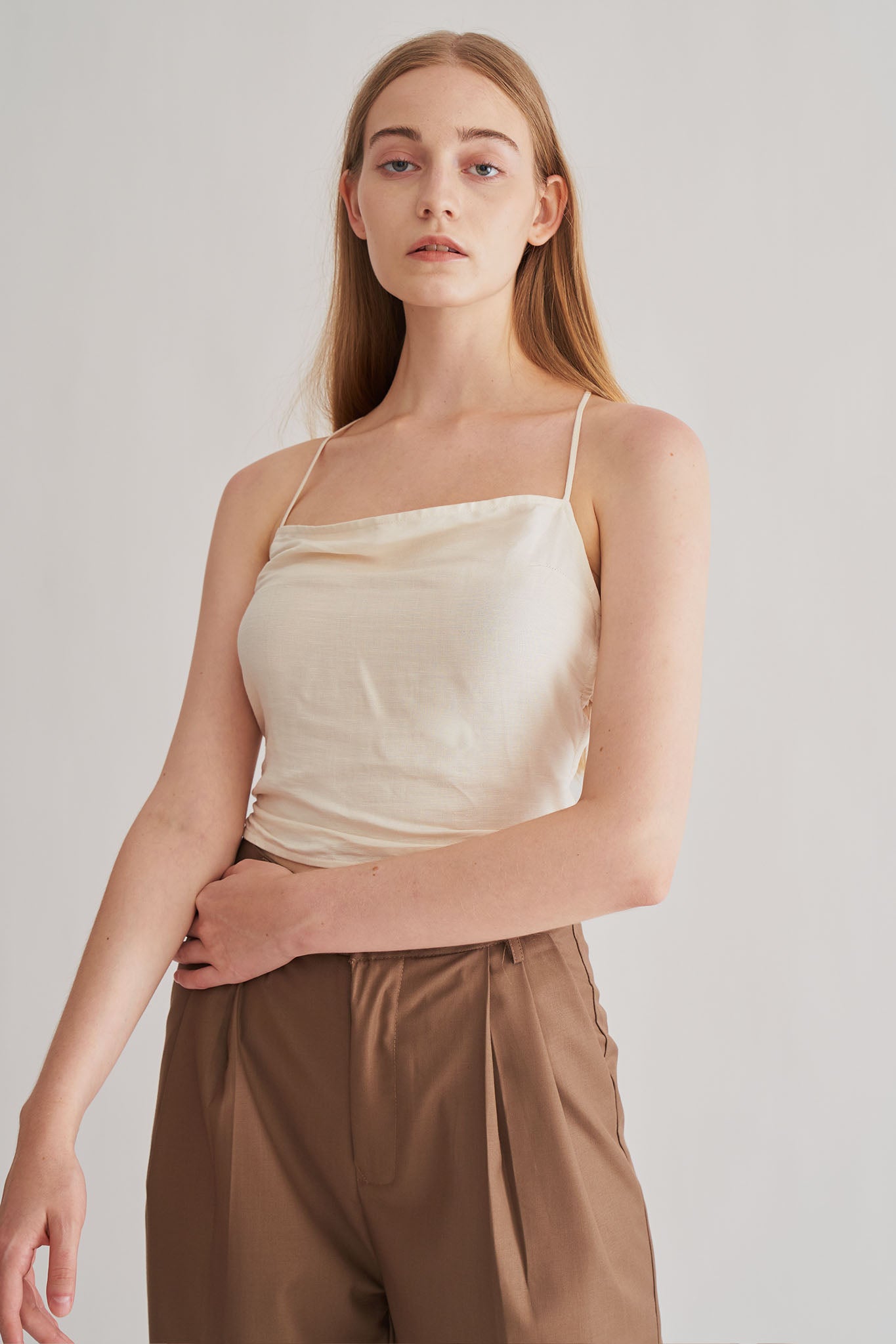 亞麻綁帶背心<br>Linen Cropped Top