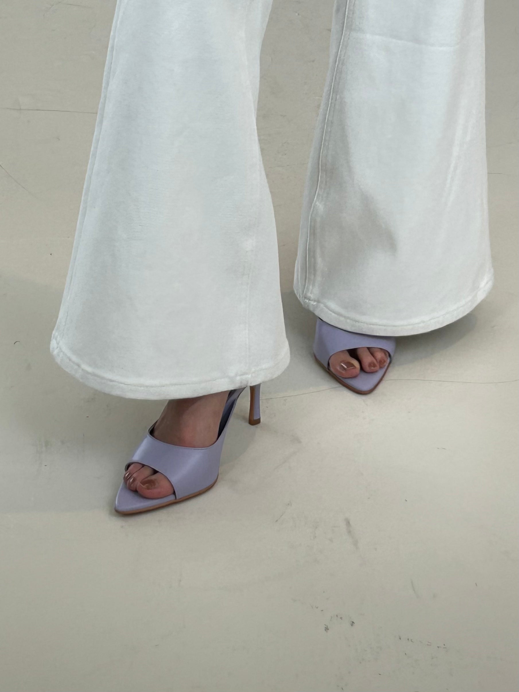 露趾高跟涼鞋<br>Open-Toe Mule Sandal