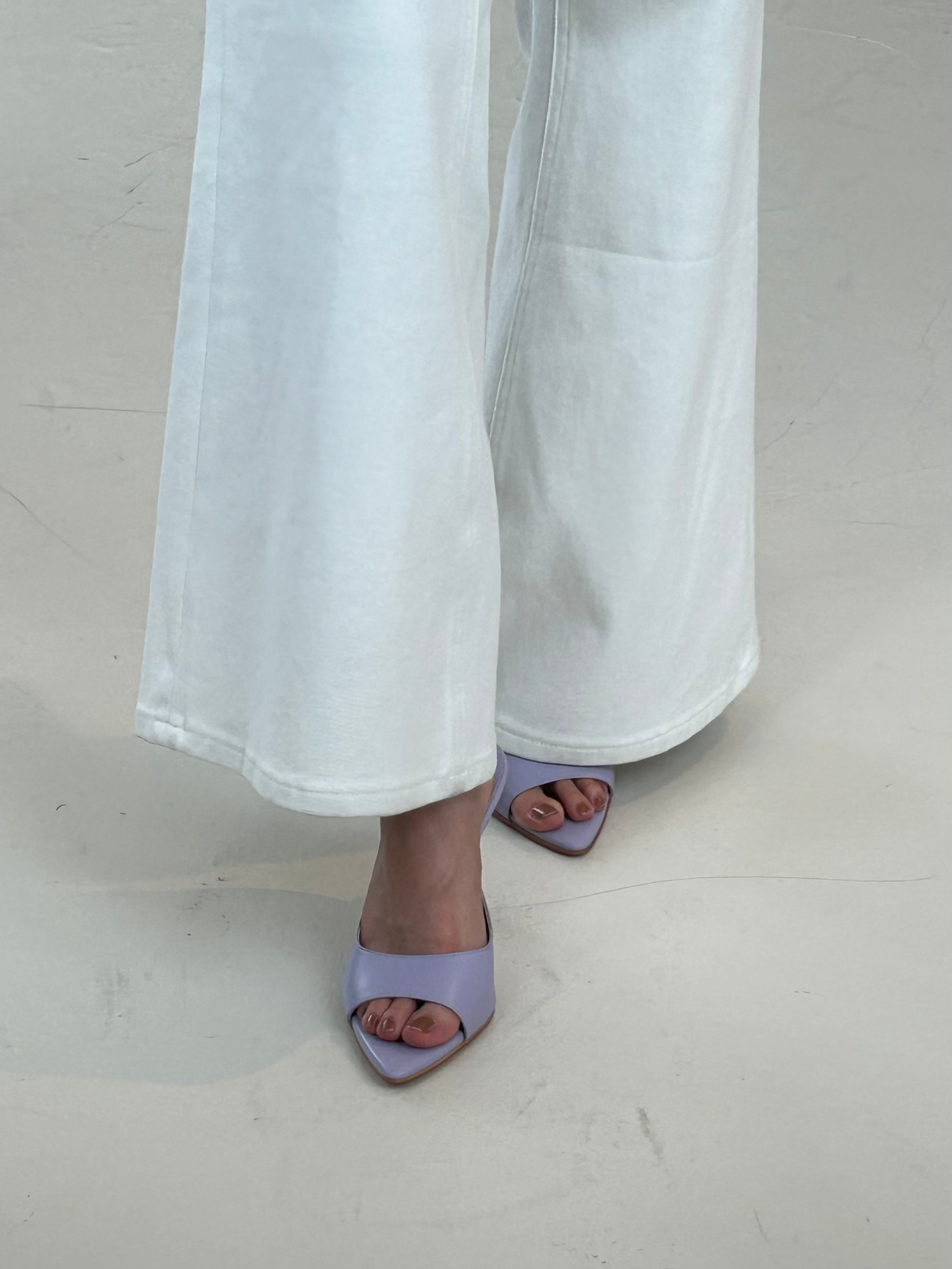 露趾高跟涼鞋<br>Open-Toe Mule Sandal