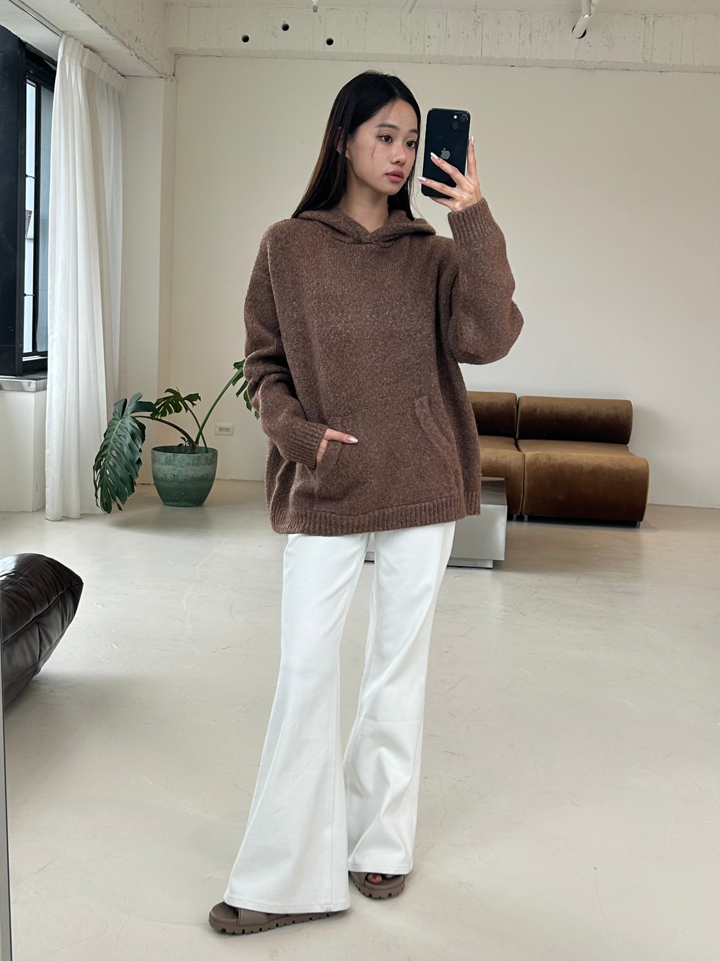 寬鬆連帽上衣<br>Oversized Knit Hoodie