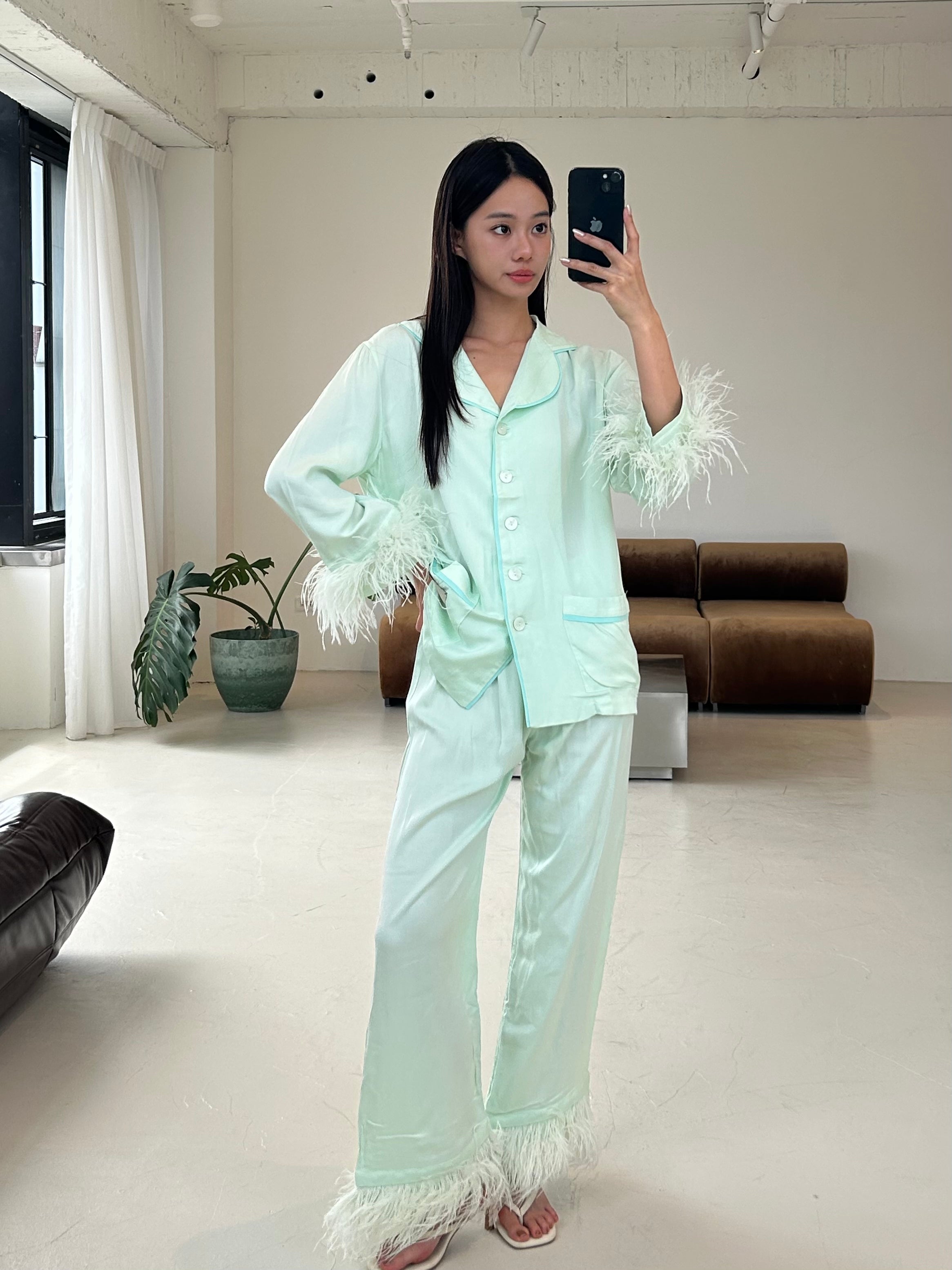 鴕鳥毛居家服<br>Feather-Trimmed Pajama Set