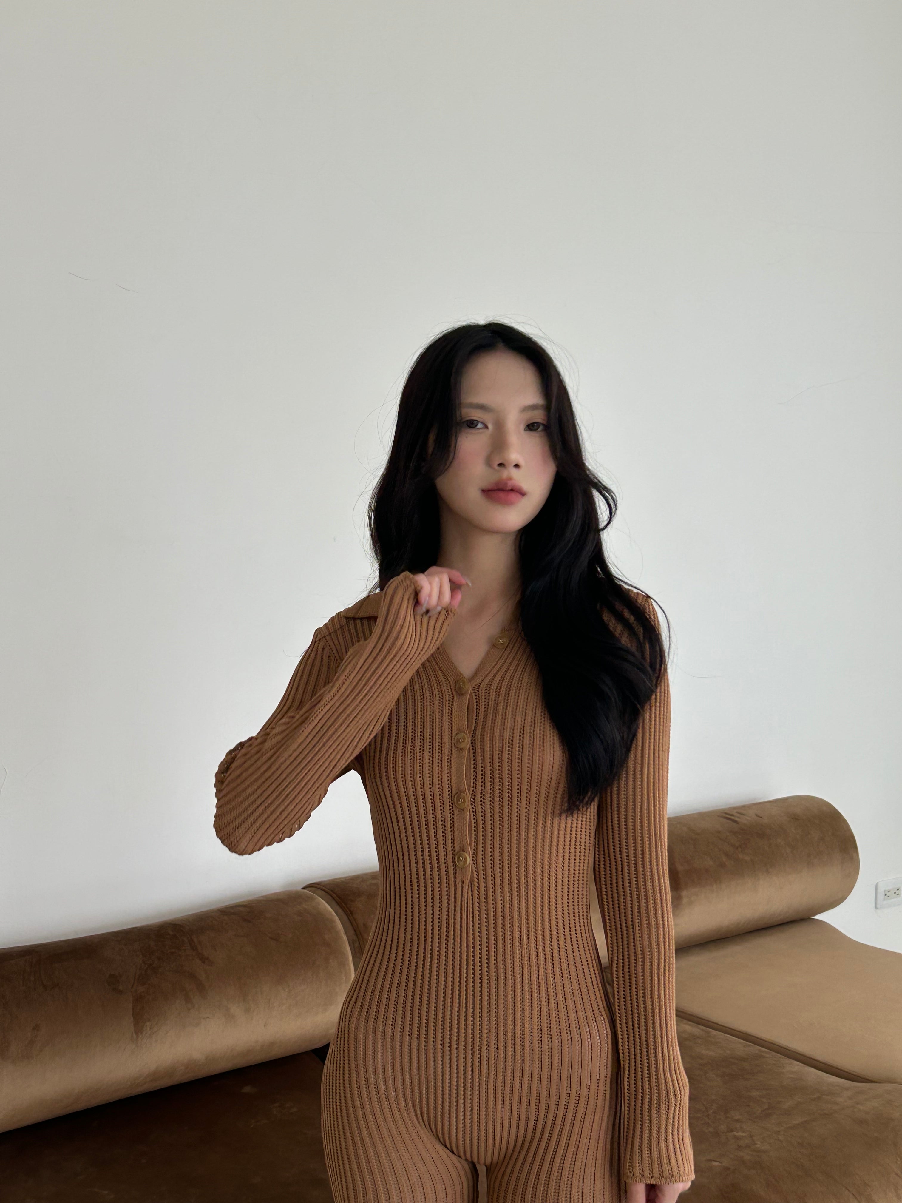 長袖針織連身褲<br>Long Sleeve Crochet Bodysuit