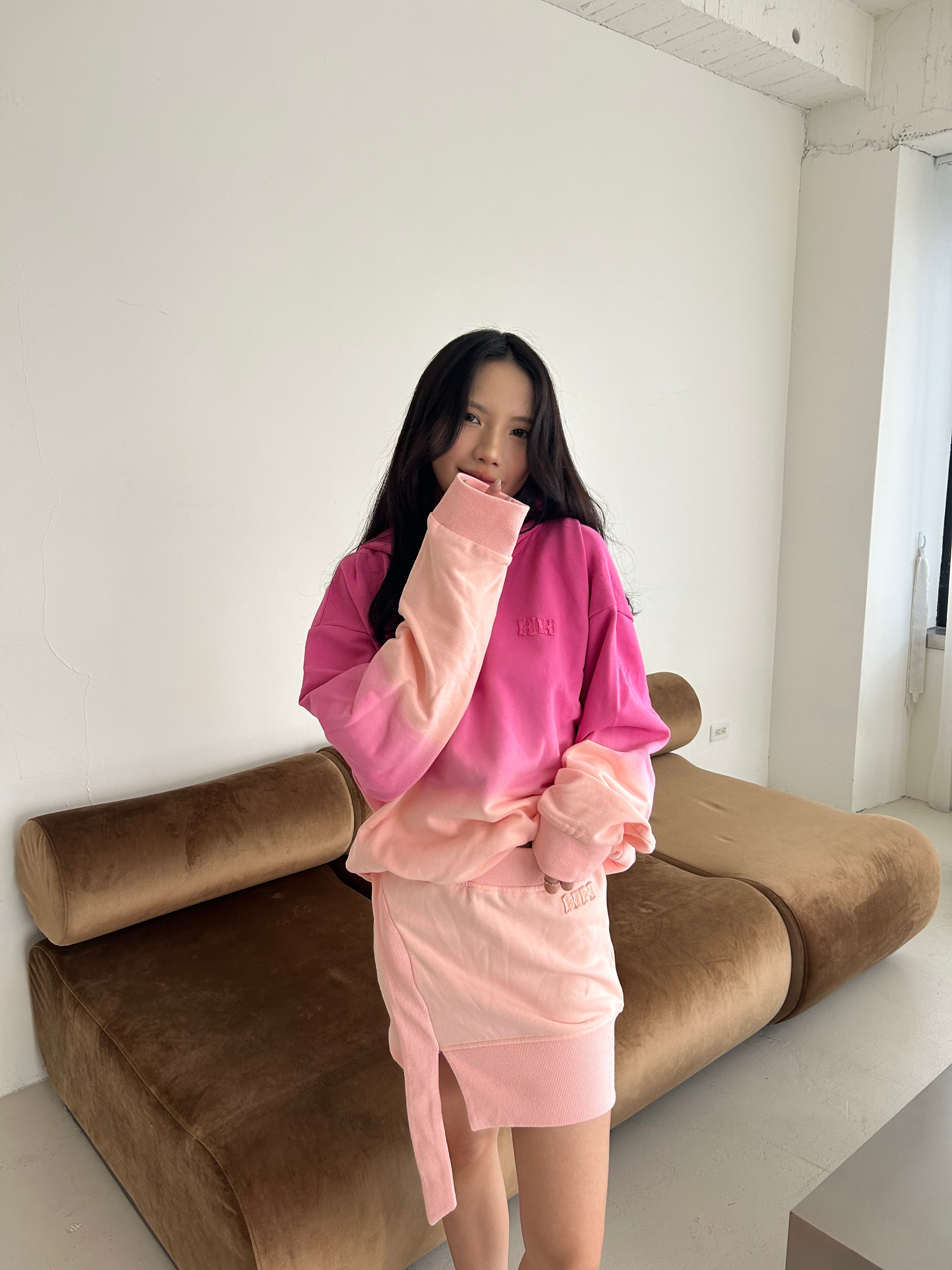 GRADIENT HOODIES