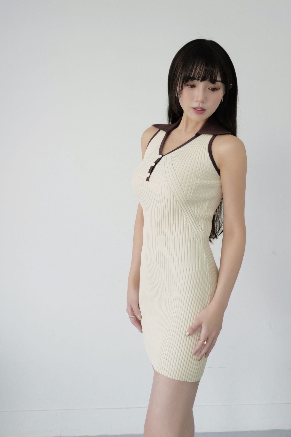 MULTI-COLOR KNITTED DRESS