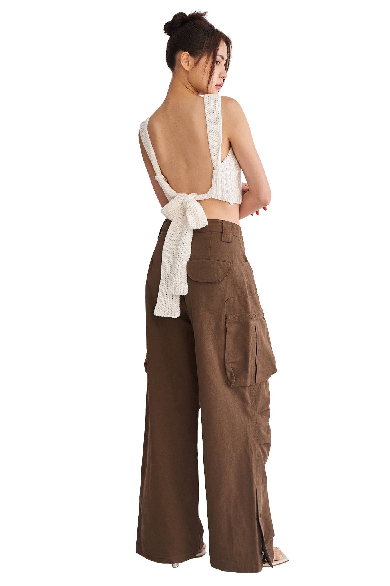 後綁帶針織上衣<br>Tie Back Knit Top