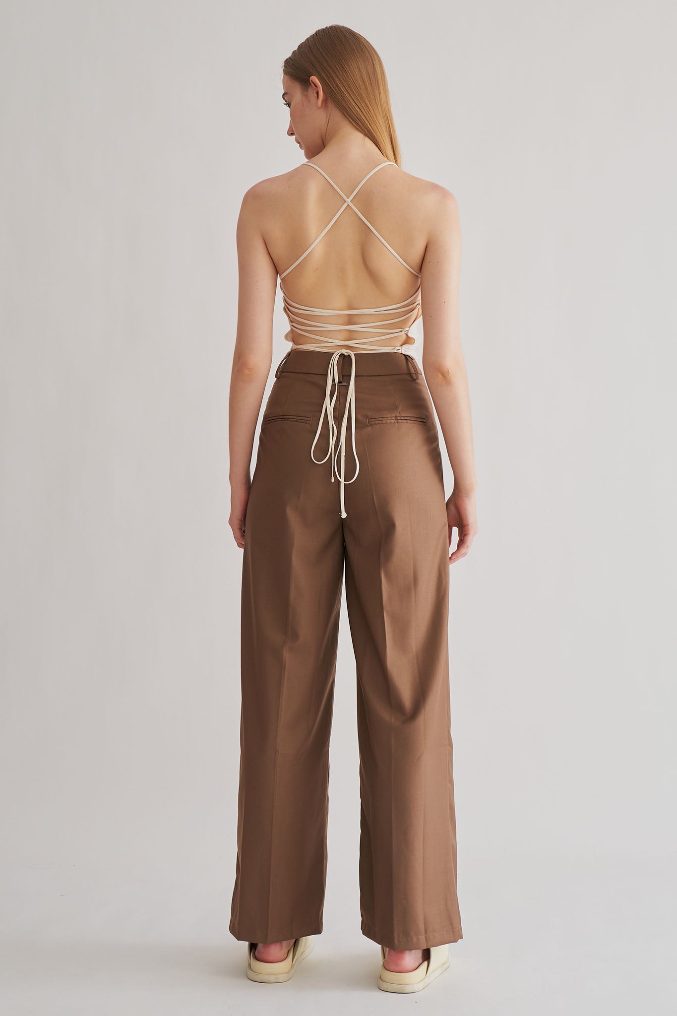 亞麻綁帶背心<br>Linen Cropped Top